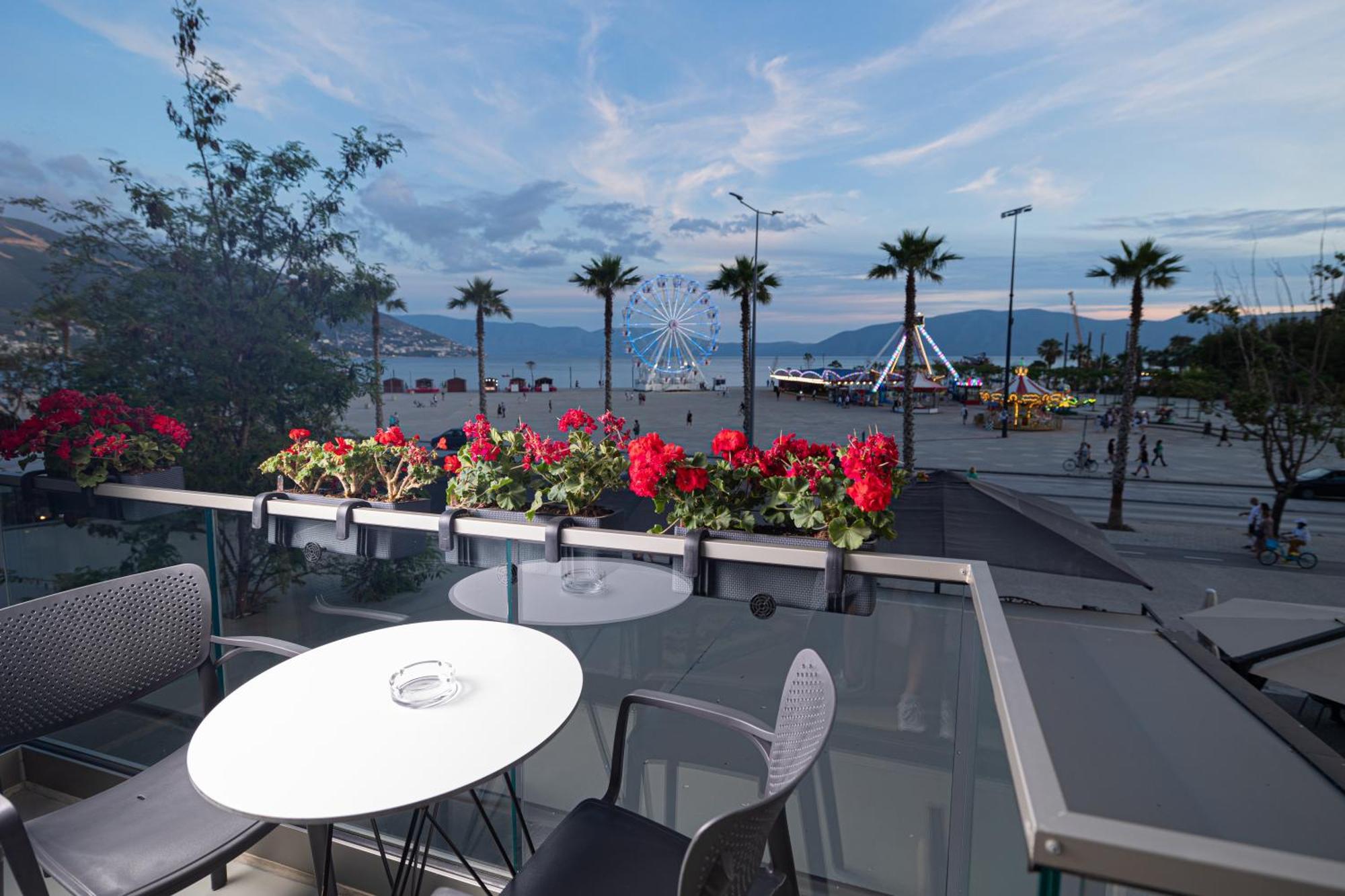 Dot Tradition Vlorë Εξωτερικό φωτογραφία